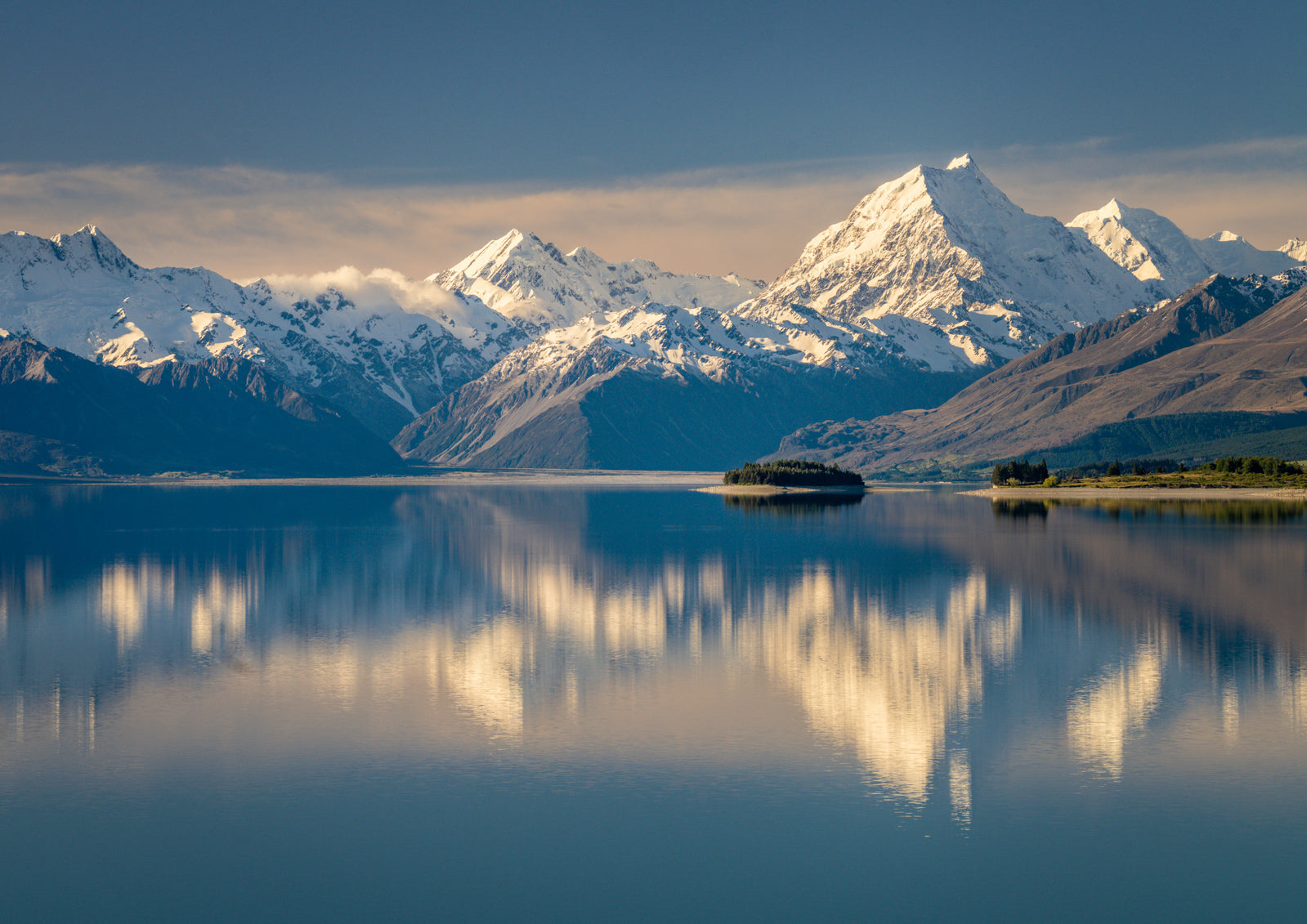 Aoraki / Mount Cook met meer over Lake Pukaki